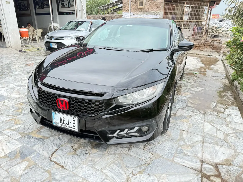 Honda Civic 2017 for Sale in Peshawar Image-1