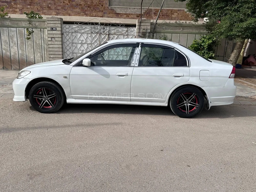 Honda Civic 2004 for Sale in Karachi Image-1