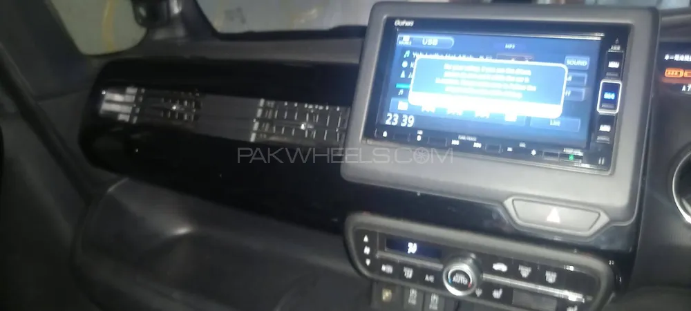 Honda N Box 2024 for Sale in Lahore Image-1