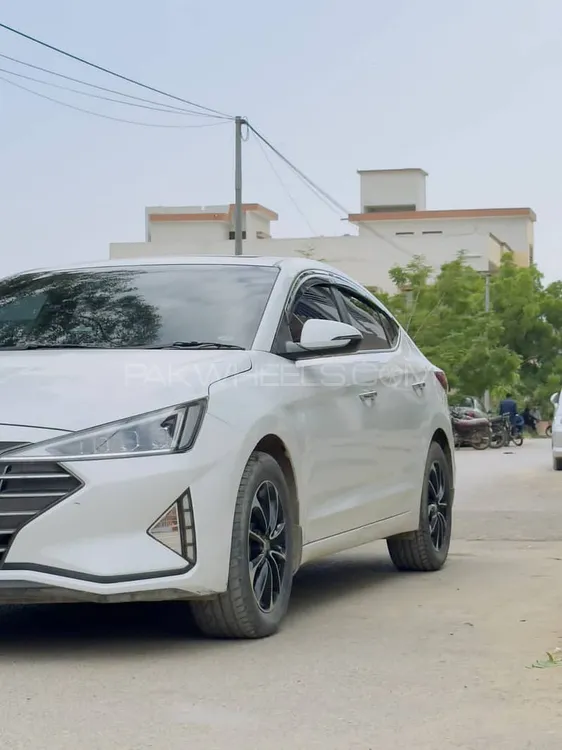 Hyundai Elantra 2023 for Sale in Karachi Image-1