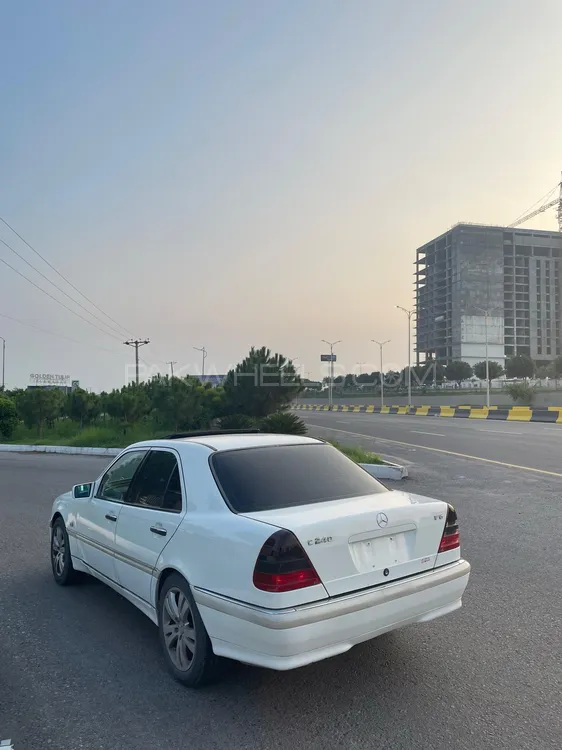 Mercedes Benz C Class 1999 for Sale in Rawalpindi Image-1