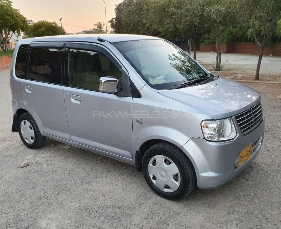 Mitsubishi Ek Wagon 2012 for Sale in Karachi Image-1
