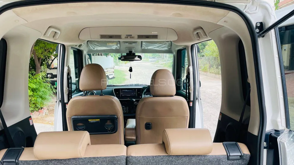 Nissan Dayz Roox 2018 for Sale in Faisalabad Image-1