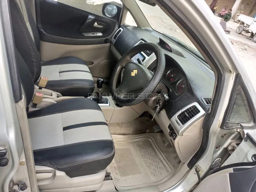 Suzuki Liana 2006 for Sale in Karachi Suzuki Liana 2006 for Sale in Karachi Image-16