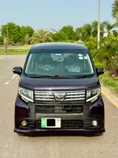Daihatsu Move Custom X 2017 for Sale
