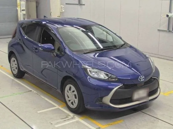 Toyota Aqua 2022 for Sale in Karachi Image-1