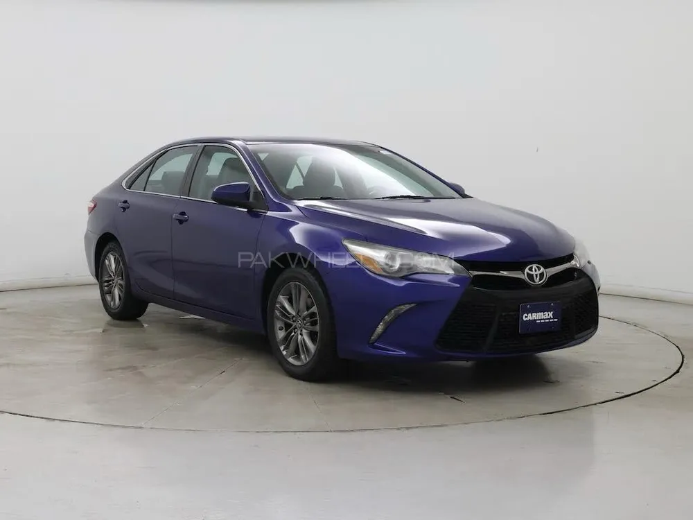 Toyota Camry 2015 for Sale in Islamabad Image-1