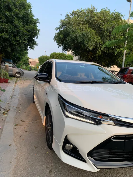 Toyota Corolla 2021 for Sale in Islamabad Image-1