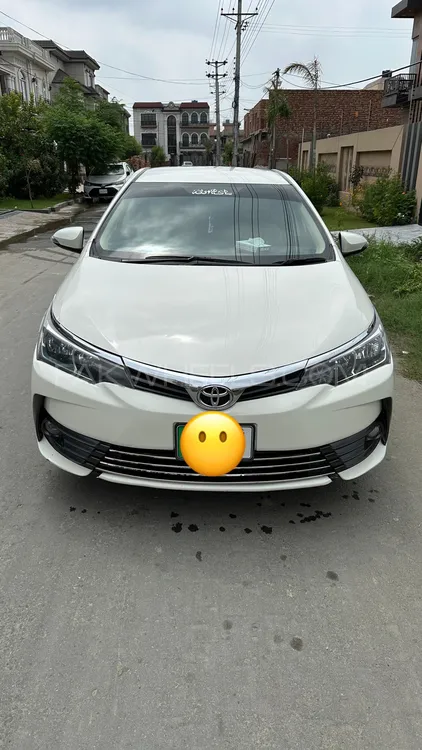 Toyota Corolla 2017 for Sale in Lahore Image-1