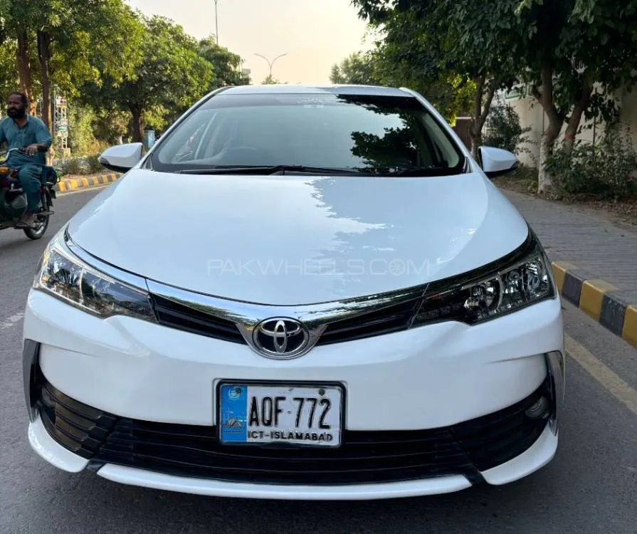 Toyota Corolla 2019 for Sale in Islamabad Image-1