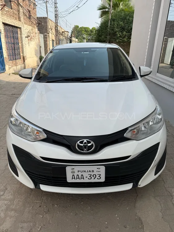 Toyota Corolla 2020 for Sale in Multan Image-1