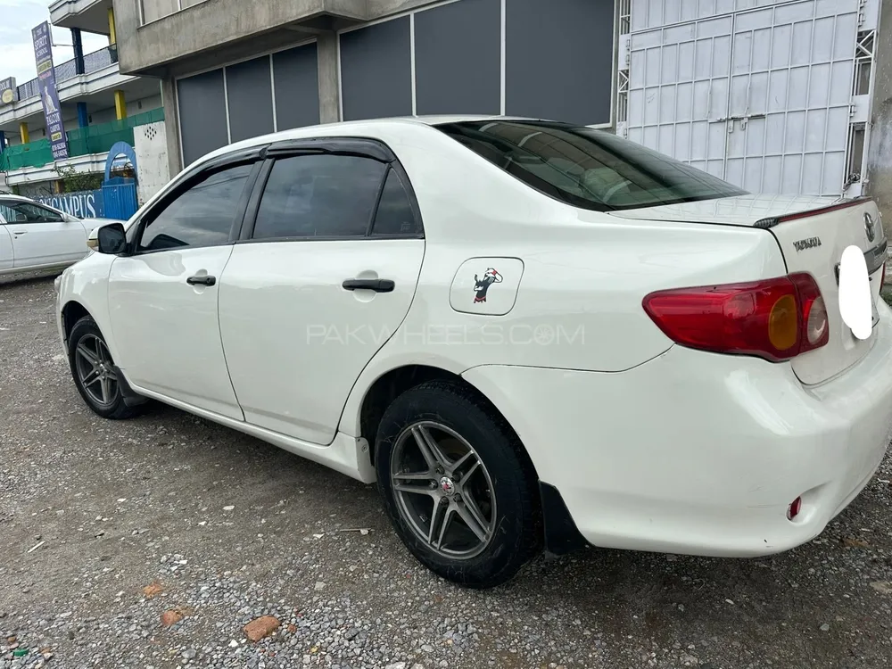 Toyota Corolla 2010 for Sale in Islamabad Image-1