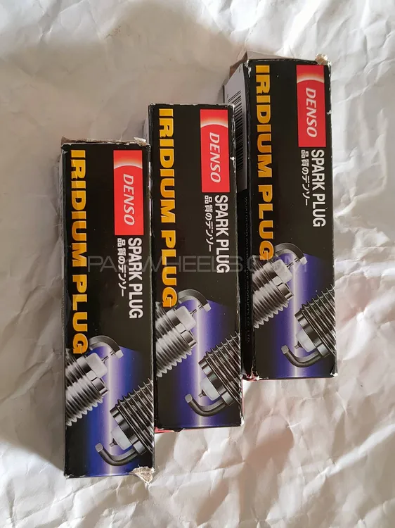 Toyota Vitz iridium spark plugs Image-1