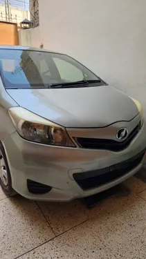 Toyota Vitz U 1.3 2012