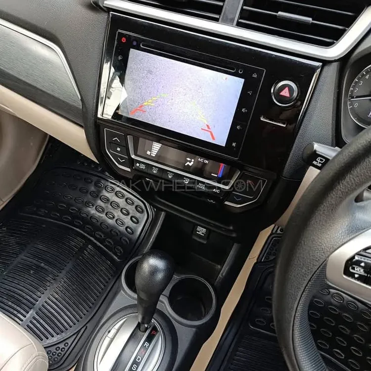 Honda BR-V 2020 for Sale in Karachi Image-1