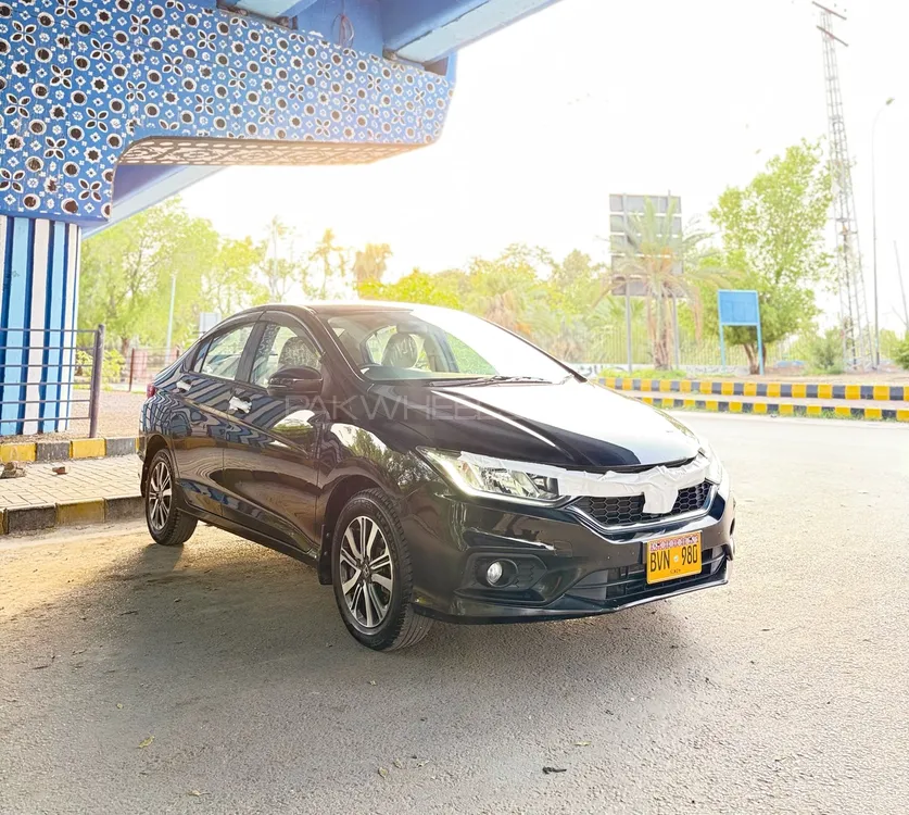 Honda City 2022 for Sale in Hyderabad Image-1