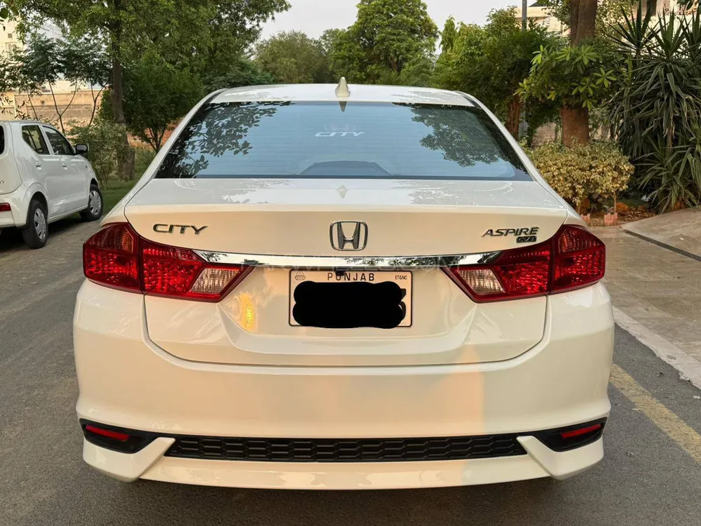 Honda City 2022 for Sale in Lahore Image-1