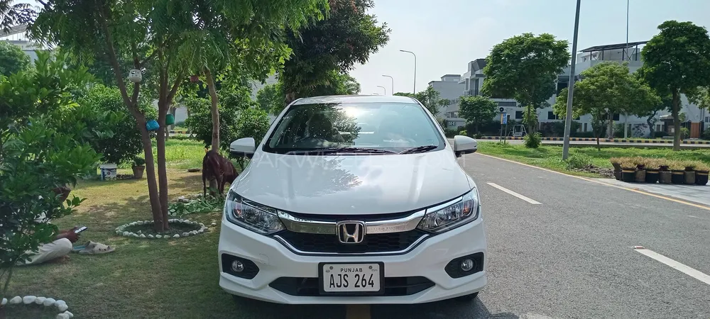 Honda City 2022 for Sale in Lahore Image-1