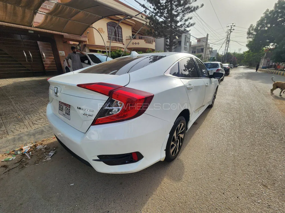 Honda Civic 2016 for Sale in Karachi Image-1