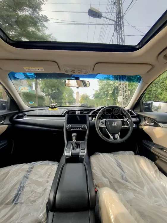 Honda Civic 2020 for Sale in Lahore Image-1
