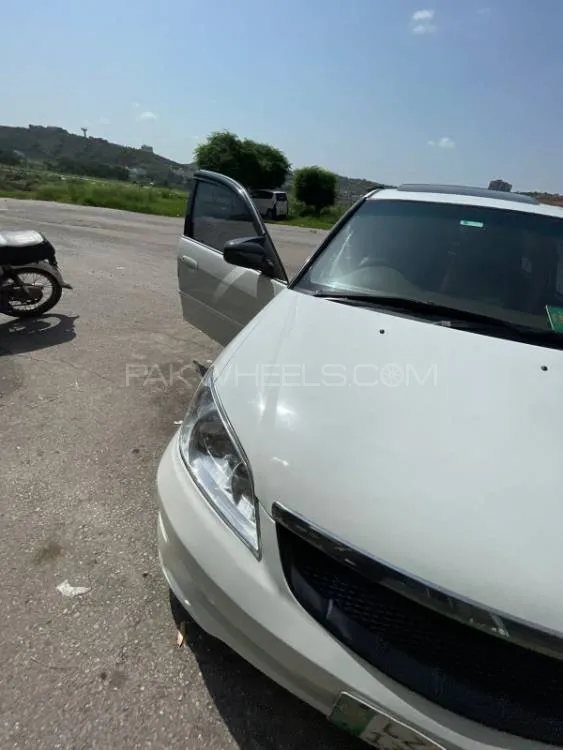 Honda Civic 2004 for Sale in Islamabad Image-1