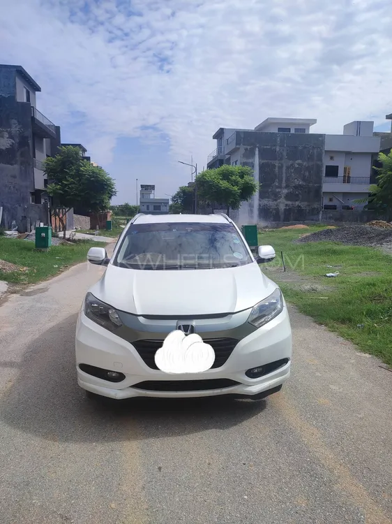 Honda Vezel 2014 for Sale in Islamabad Image-1