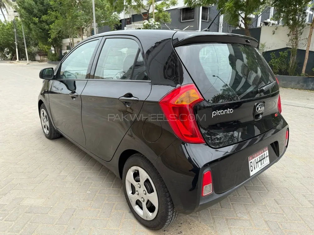 KIA Picanto 2022 for Sale in Karachi Image-1