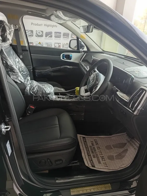 KIA Sorento 2025 for Sale in Sialkot KIA Sorento 2025 for Sale in Sialkot Image-6