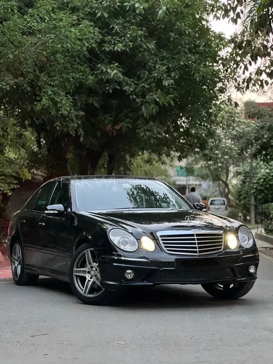 Mercedes Benz E Class 2007 for Sale in Lahore Image-1