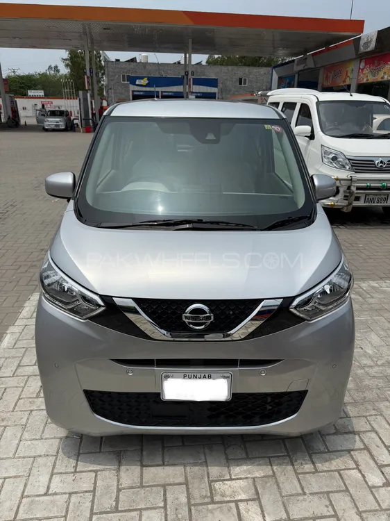 Nissan Dayz 2025 for Sale in Sialkot Image-1