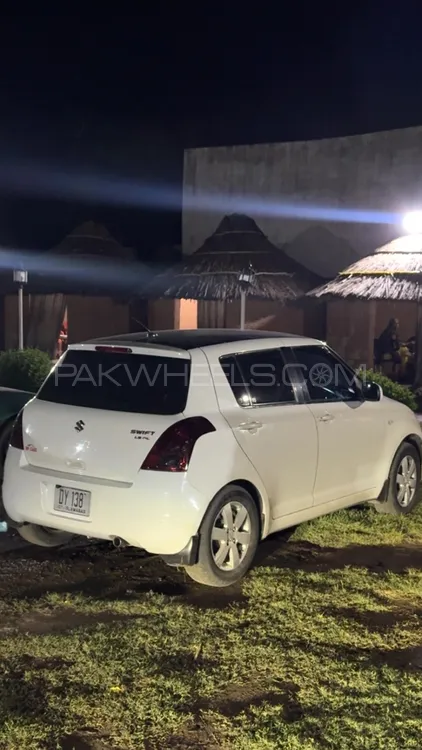 Suzuki Swift 2015 for Sale in Rawalpindi Image-1