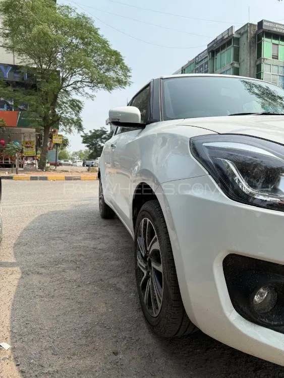 Suzuki Swift 2025 for Sale in Islamabad Image-1