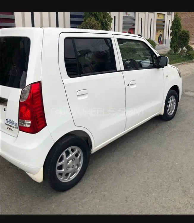 Suzuki Wagon R 2022 for Sale in Mian Channu Image-1