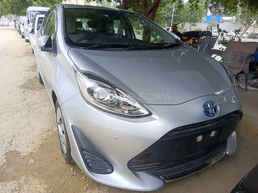 Toyota Aqua 2020 for Sale in Karachi Image-1