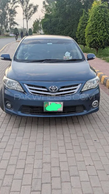 Toyota Corolla 2012 for Sale in Lahore Image-1