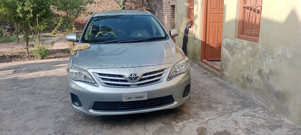 Toyota Corolla 2013 for Sale in Sargodha Image-1