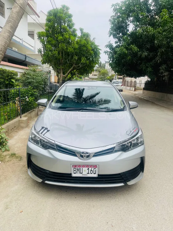 Toyota Corolla 2018 for Sale in Karachi Image-1