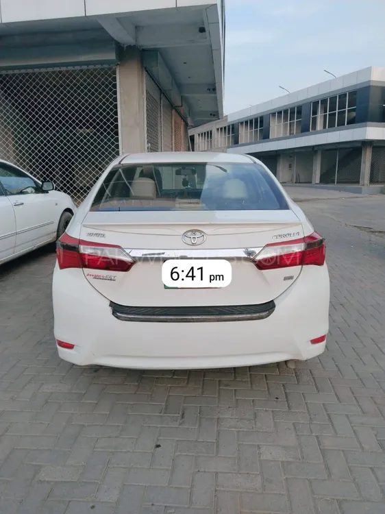 Toyota Corolla 2016 for Sale in Sialkot Image-1