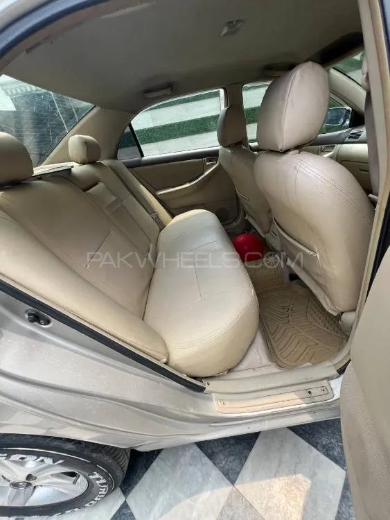 ٹویوٹا کرولا 2001 for Sale in لاہور Image-1