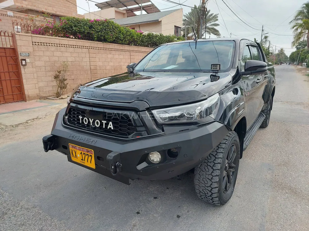 Toyota Hilux 2018 for Sale in Karachi Image-1
