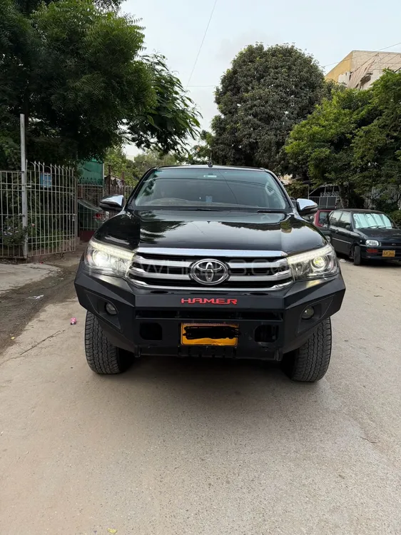 Toyota Hilux 2020 for Sale in Karachi Image-1