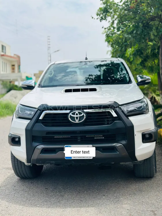 Toyota Hilux 2017 for Sale in Islamabad Image-1