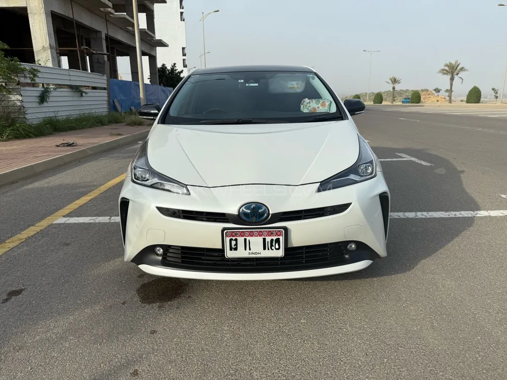 Toyota Prius 2020 for Sale in Karachi Image-1