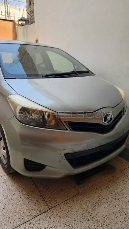 Toyota Vitz 2012 for Sale in Quetta Image-1
