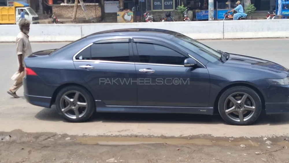 Honda Accord 2003 for Sale in Sargodha Image-1