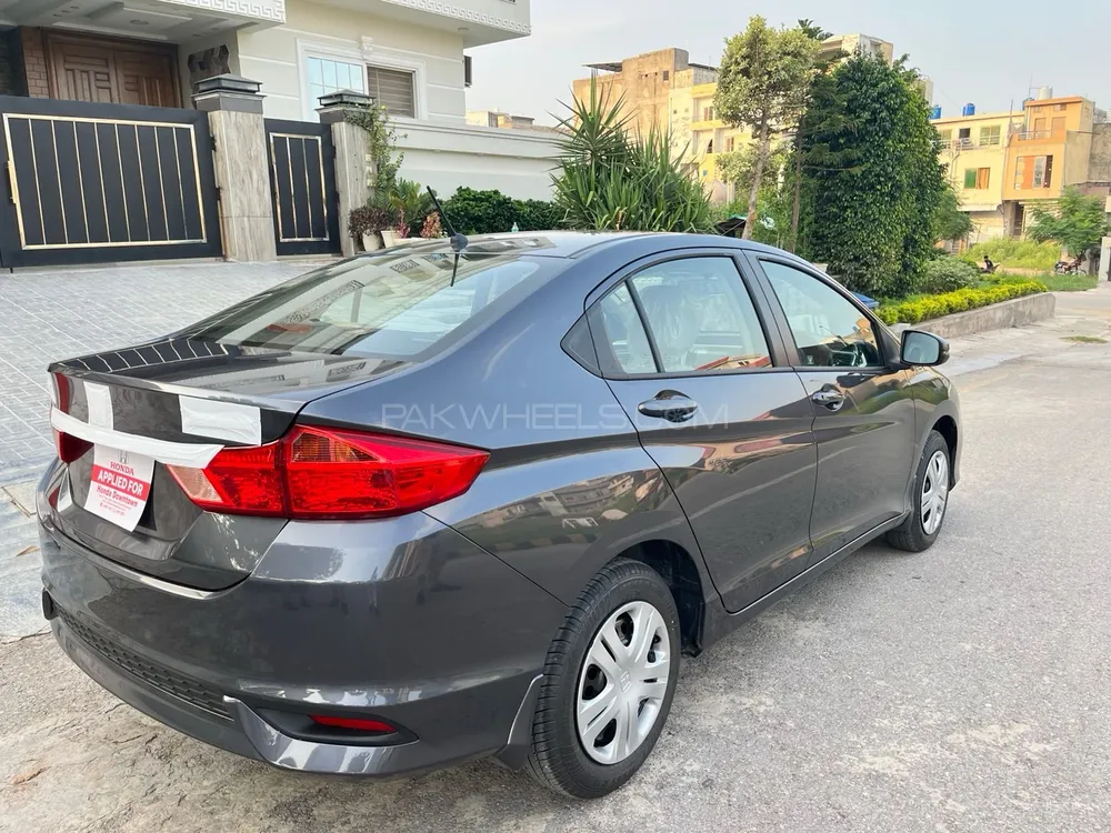 Honda City 2025 for Sale in Islamabad Honda City 2025 for Sale in Islamabad Image-4