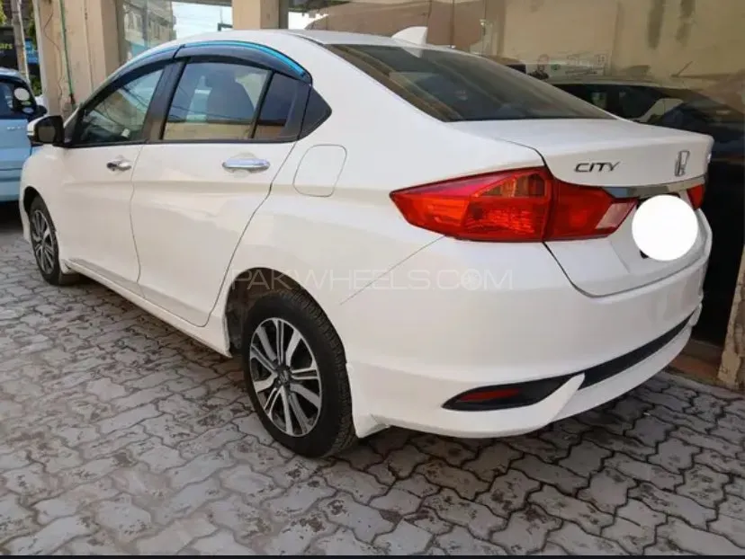 Honda City 2025 for Sale in Lahore Image-1