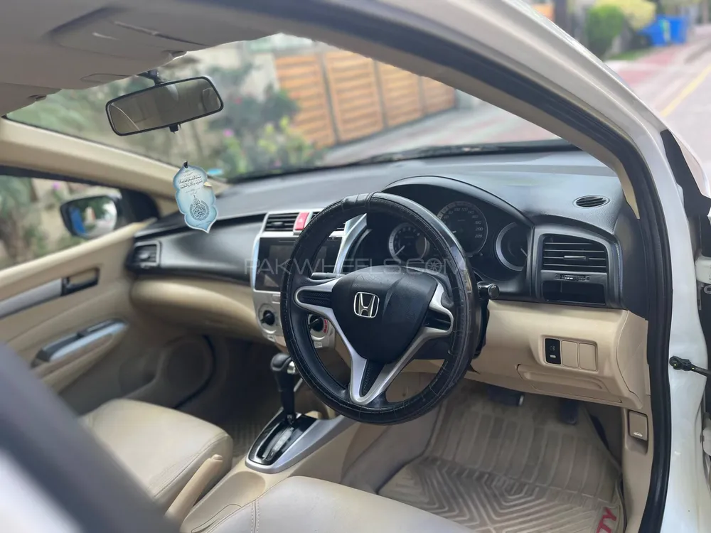 Honda City 2021 for Sale in Islamabad Image-1