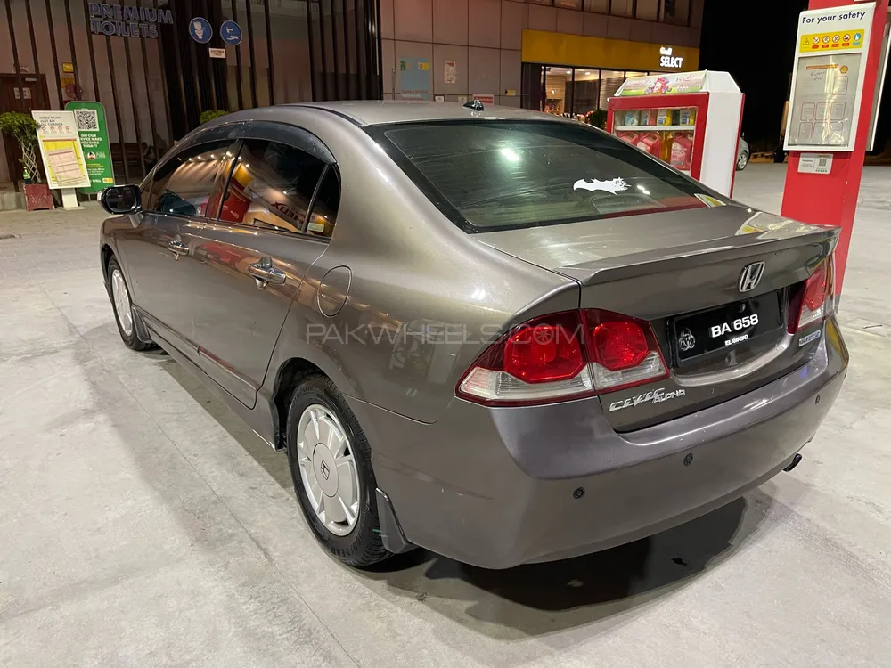 Honda Civic 2010 for Sale in Islamabad Image-1