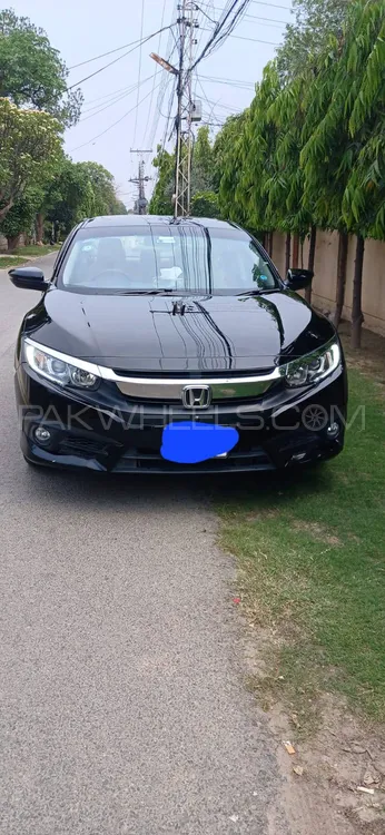 Honda Civic 2018 for Sale in Lahore Image-1